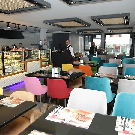 Otel Atasehir Palace & Conference İstanbul