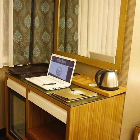 Hotel Atasehir Palace & Conference 4*