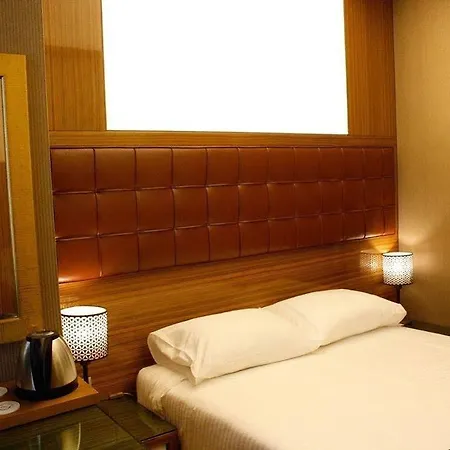 Atasehir Palace & Conference 4*